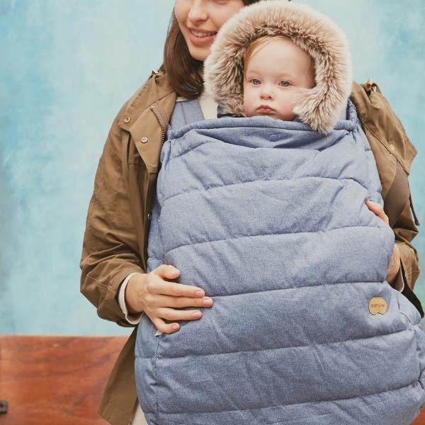 防寒ケープ ベビーアンドミー(BABY＆Me)抱っこ紐・ヒップシート・ベビーカー対応太陽光で３度暖か発熱性中綿！おしゃれなファーフード付き。春秋はフリースでも使える、撥水加工 大きめポケット 1000-07-12