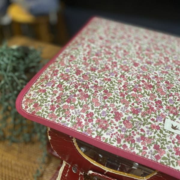 【ランドセルカバー】女の子用 雨の日安心・付け方簡単【スタンダードサイズ】【ピンクの小花/ガーネットピンクライン】1000-14-03