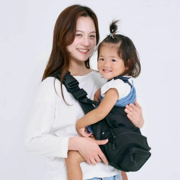 抱っこ紐　バック　　POMULU POMULU(ポムル)ヒップシートショルダーバッグ 6ヵ月～1歳2歳3歳4歳