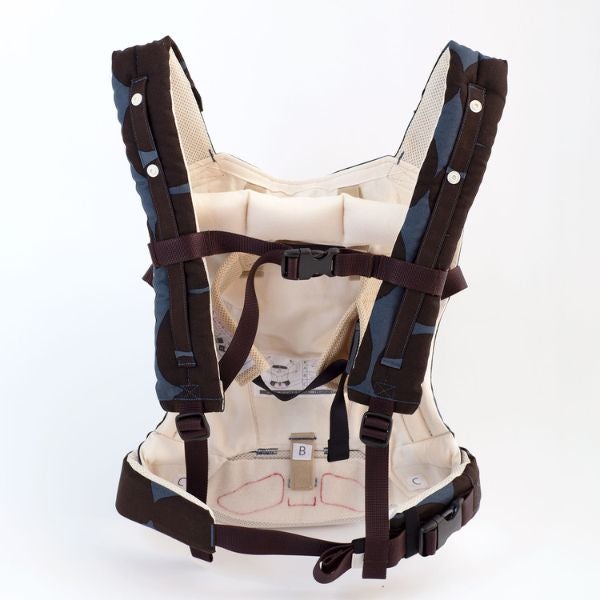 サンアンドビーチ(sun&beach) おはじき【ohajiki】(OM-1)新生児から3歳頃まで使える!日本製のおしゃれで軽い抱っこ紐！日本人体型にフィット、落下防止（おんぶも簡単サポート）ベビー安全ベルトと【腰パッド付】サンアンドビーチ正規取扱店ルカコストアで試着比較購入可