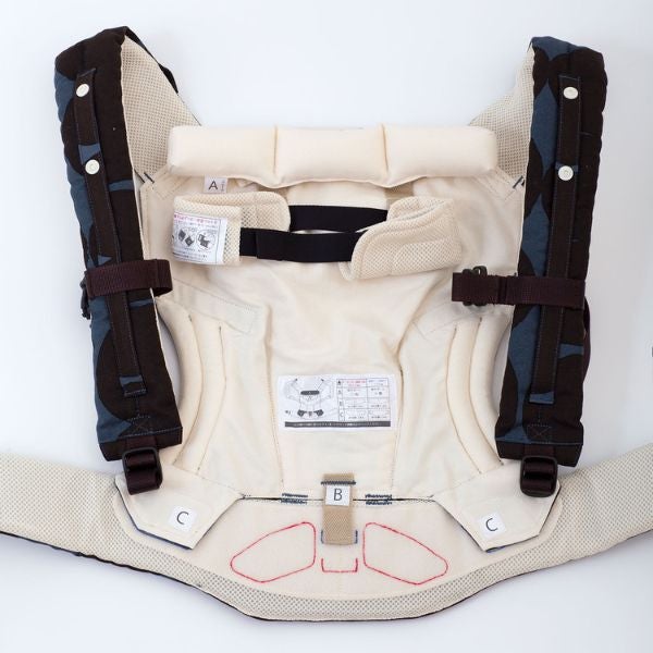 サンアンドビーチ(sun&beach) おはじき【ohajiki】(OM-1)新生児から3歳頃まで使える!日本製のおしゃれで軽い抱っこ紐！日本人体型にフィット、落下防止（おんぶも簡単サポート）ベビー安全ベルトと【腰パッド付】サンアンドビーチ正規取扱店ルカコストアで試着比較購入可